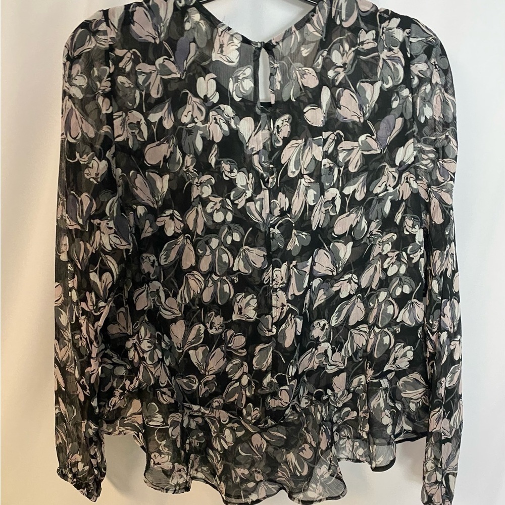 Loft Blouse - Picture 2 of 4